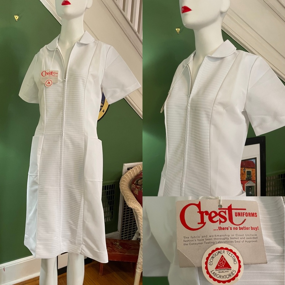 Mid Century Vintage dead stock NWT Nurses uniform S/M 36 bust metal zip USA ♻️